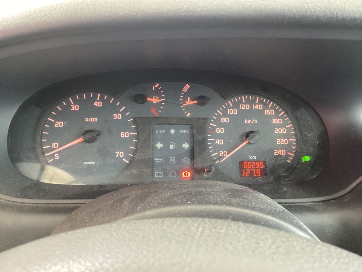 Renault Megane 2002 — photo 5