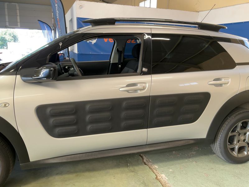 Citroen C4 Cactus 1.2 e-THP Shine — zdjęcie 4