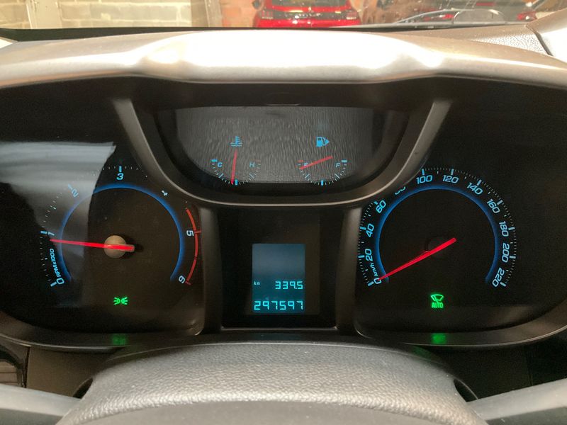 Chevrolet Orlando 2.0 Diesel LTZ — zdjęcie 4