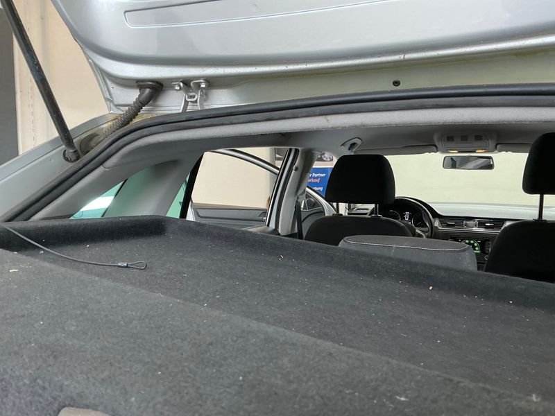 Skoda Rapid Spaceback 1.6 TDI Drive 2015 – снимка 28