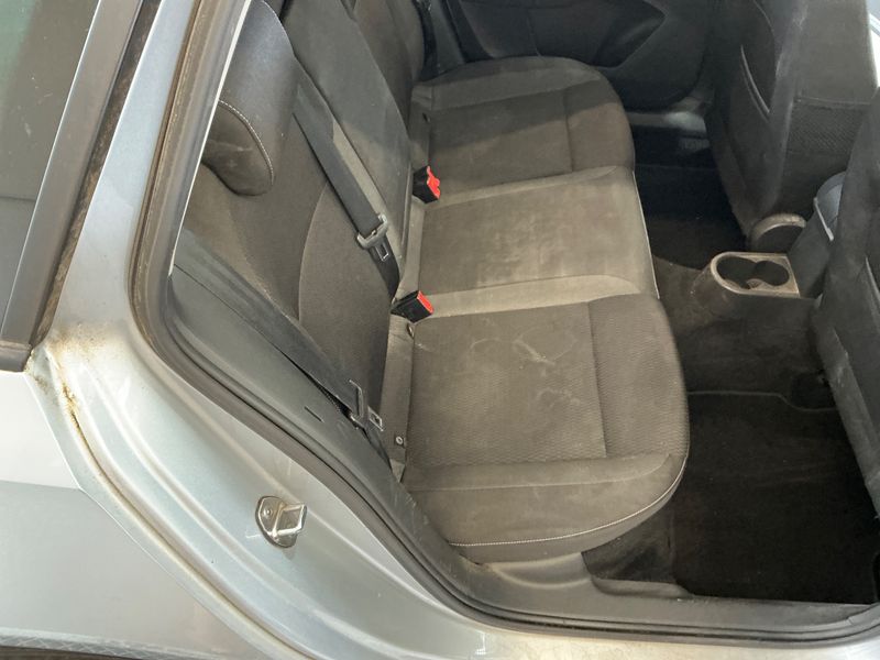 Skoda Rapid Spaceback 1.6 TDI Drive 2015 – снимка 44