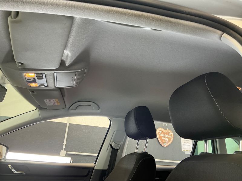 Skoda Rapid Spaceback 1.6 TDI Drive 2015 – снимка 39