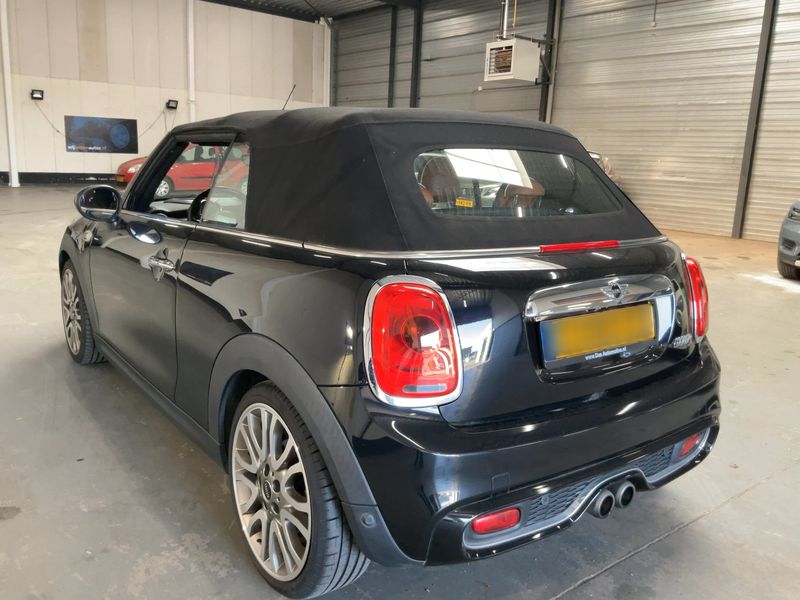 MINI Cabrio Cooper S — zdjęcie 3