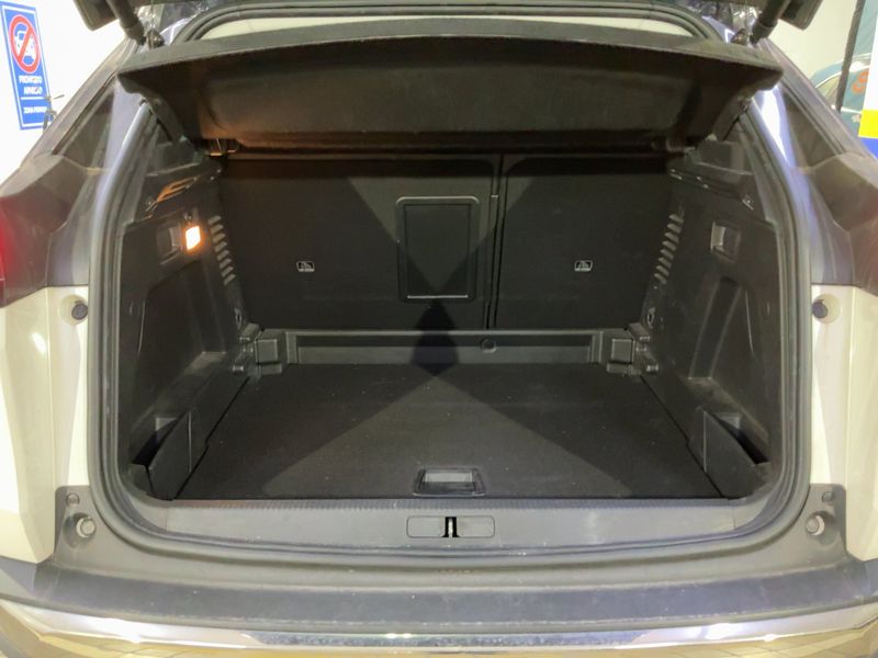 Peugeot 3008 1.5 Blue-HDi Allure Pack 2021 – снимка 15
