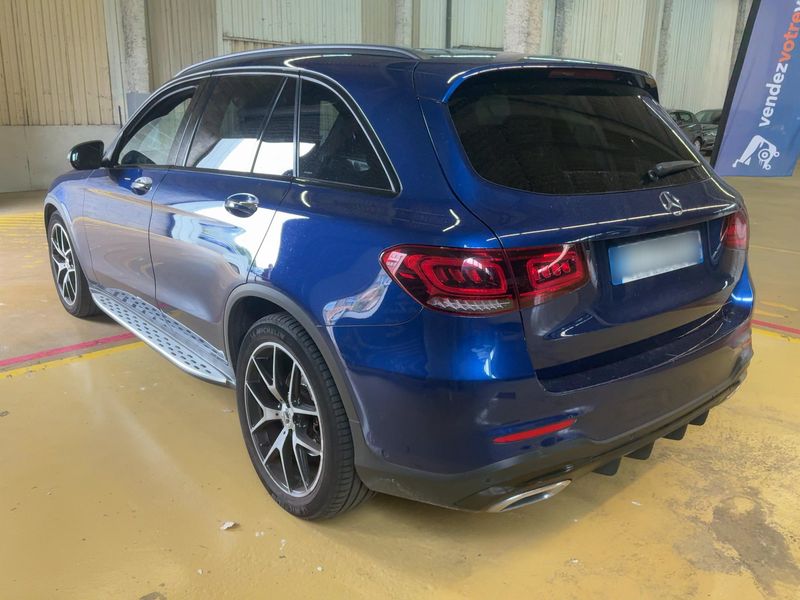 Mercedes-Benz GLC-Klasse GLC 300 d 4Matic AMG Line — zdjęcie 3