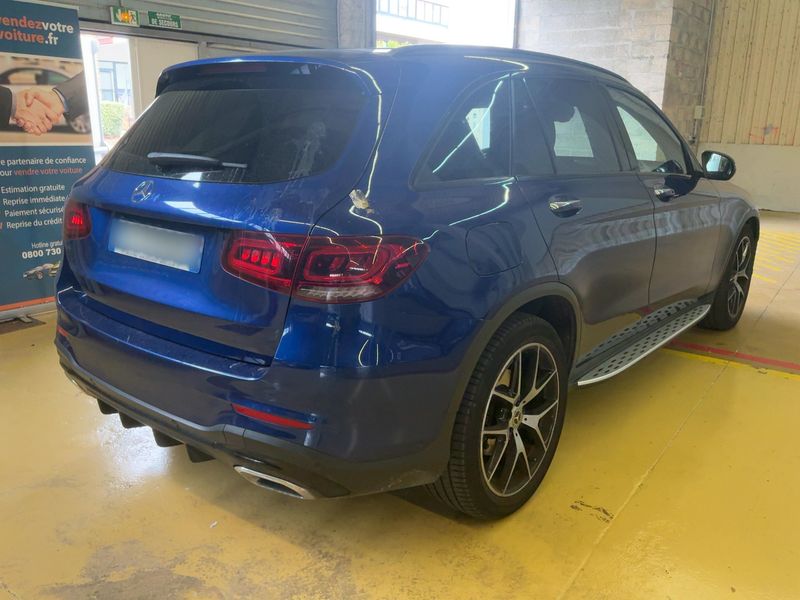 Mercedes-Benz GLC-Klasse GLC 300 d 4Matic AMG Line — zdjęcie 6
