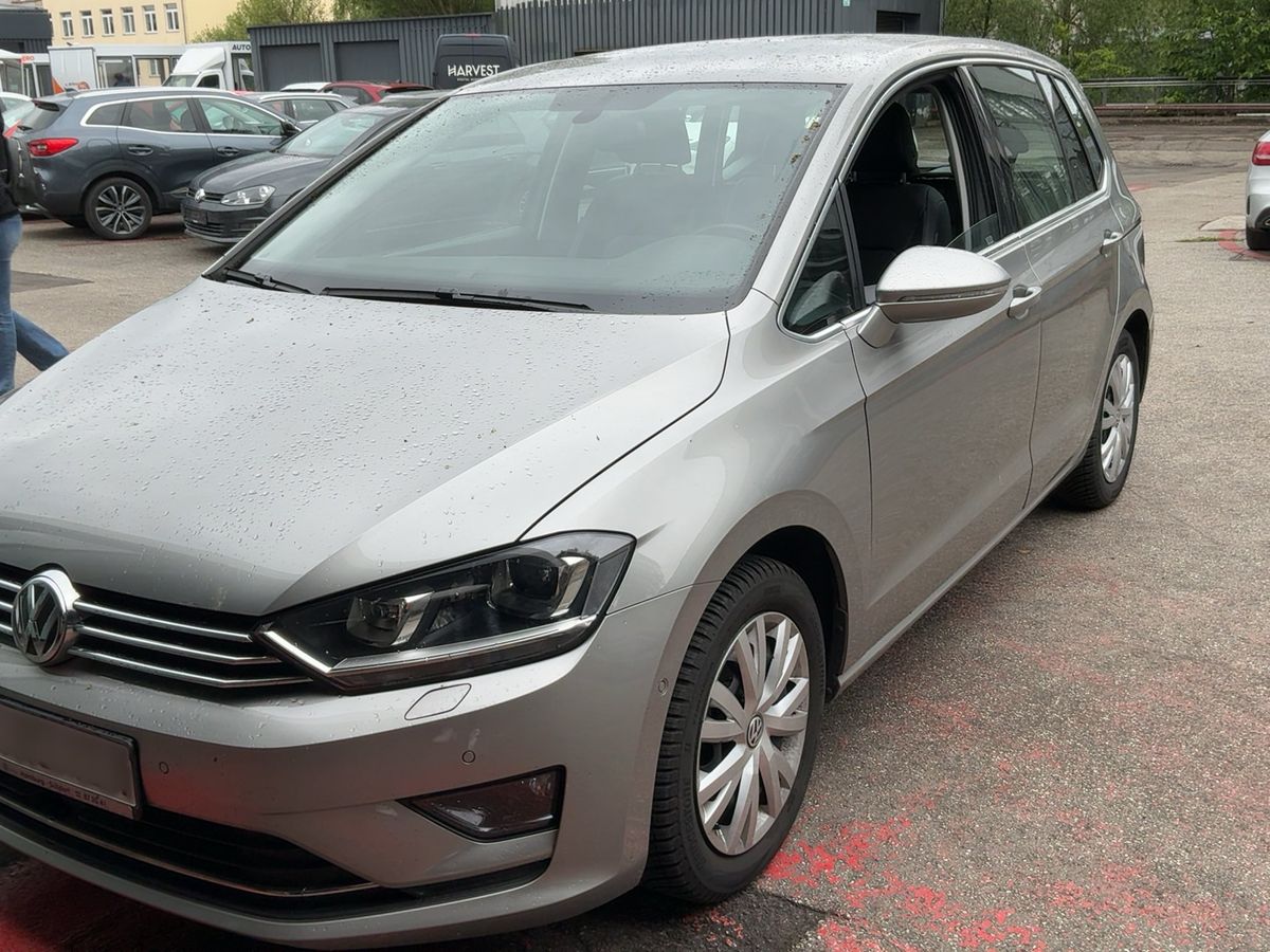 Volkswagen Golf 2015 — photo 1