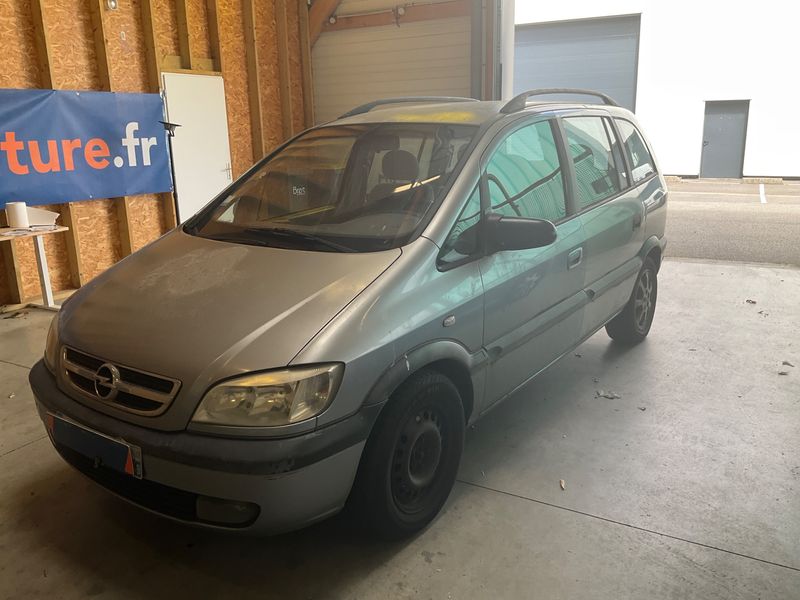 Opel Zafira 2.0 DTI Comfort 2003 – снимка 1