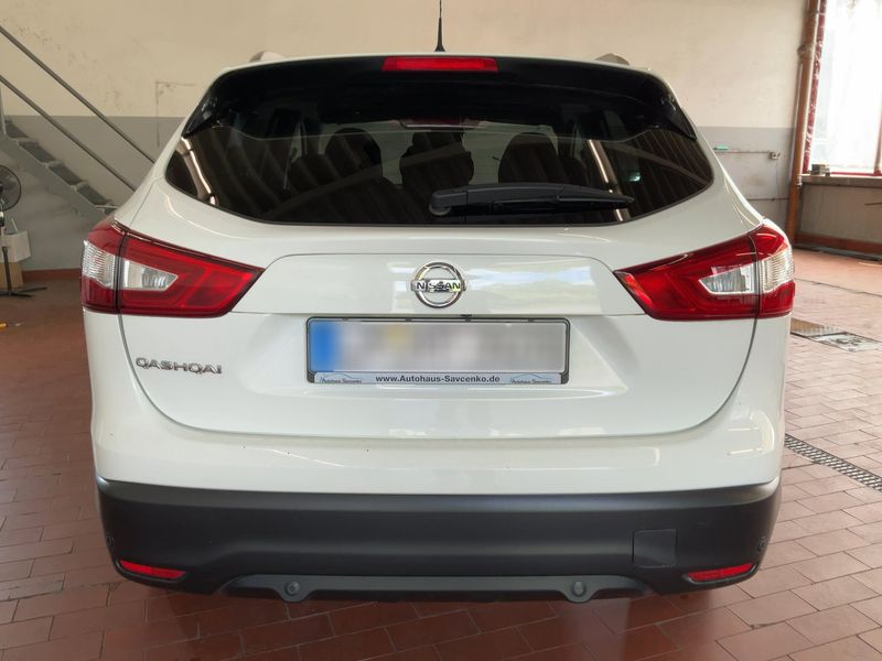 Nissan Qashqai 1.2 N-Connecta — zdjęcie 5