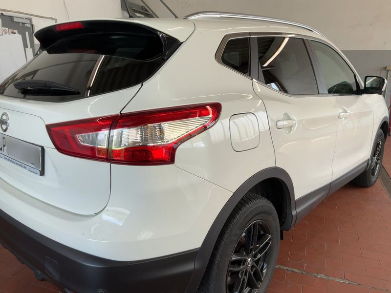 Nissan Qashqai 1.2 N-Connecta — zdjęcie 6