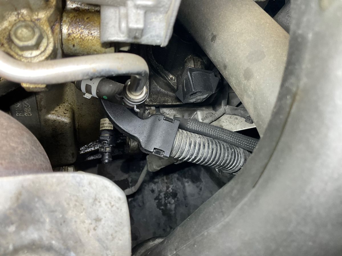 Opel Astra 2018 — photo 61