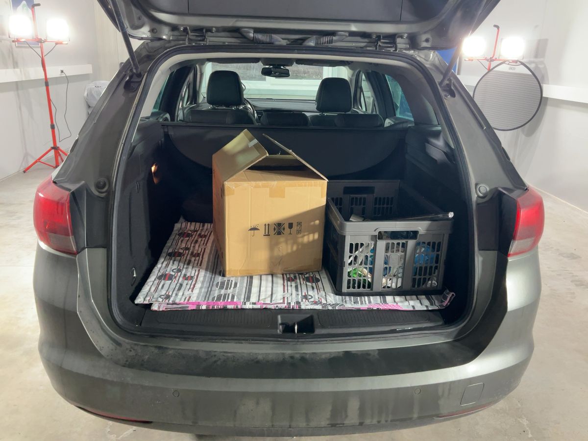 Opel Astra 2018 — photo 15