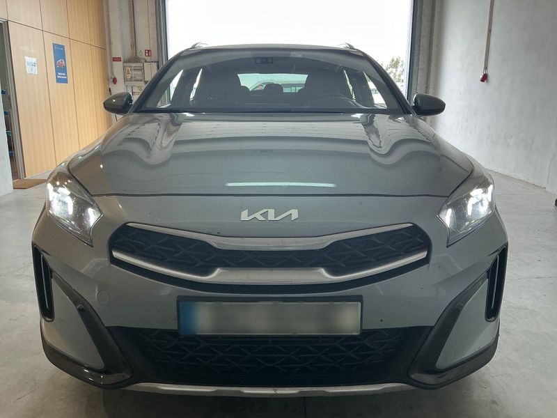Kia XCeed 1.0 TGDI Edition 7 — zdjęcie 9