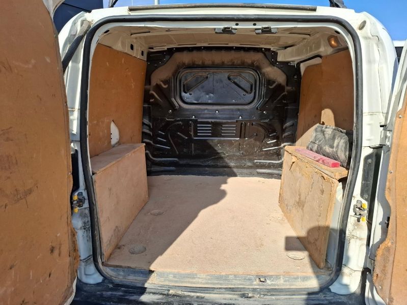 Fiat Fiorino 1.3 M-Jet SX Kasten — zdjęcie 9