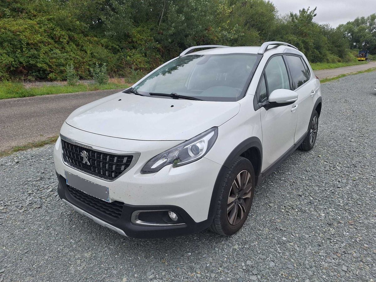 Peugeot 2008 2019 — photo 1