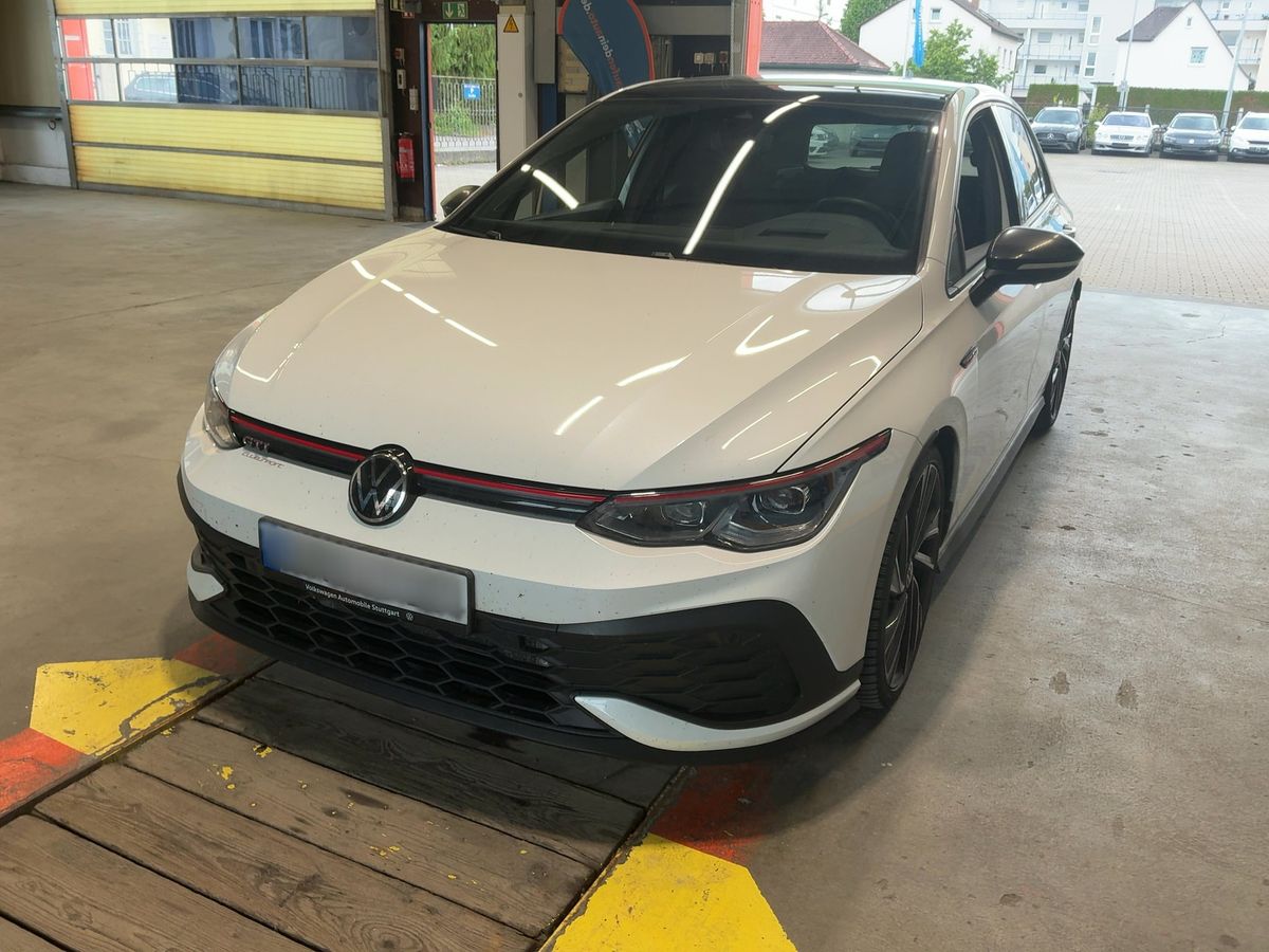 Volkswagen Golf 2021
