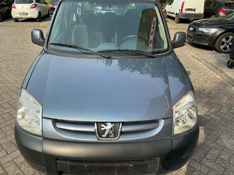 Peugeot Partner 1.4 Filou 2008 – снимка 42