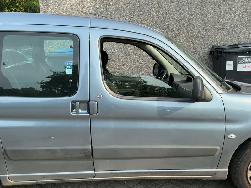 Peugeot Partner 1.4 Filou 2008 – снимка 10