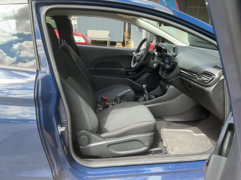 Ford Fiesta 1.1 Trend — zdjęcie 11