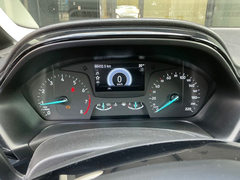 Ford Fiesta 1.1 Trend — zdjęcie 13