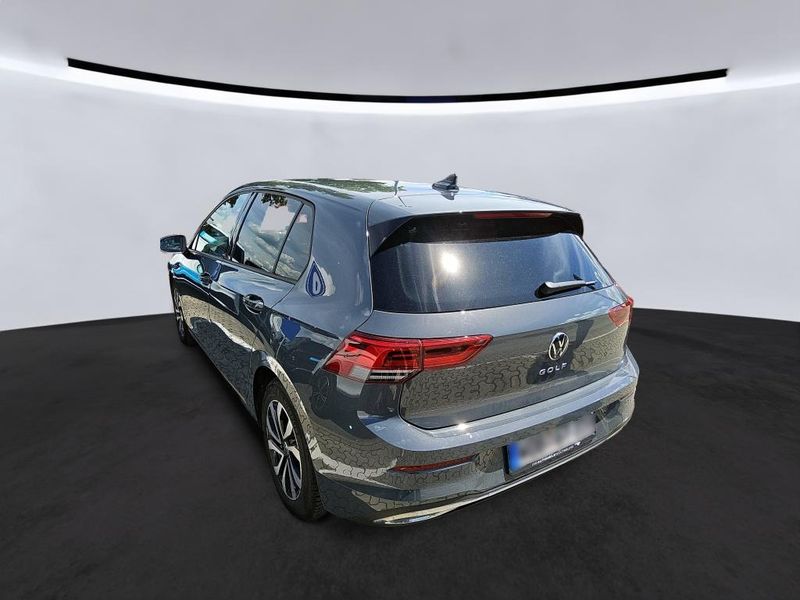 Volkswagen Golf VIII 1.5 TSI ACT Active — zdjęcie 2