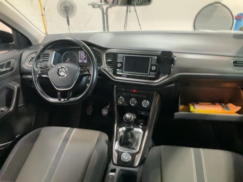 Volkswagen T-Roc 2.0 TDI Style 4Motion 2018 – снимка 17