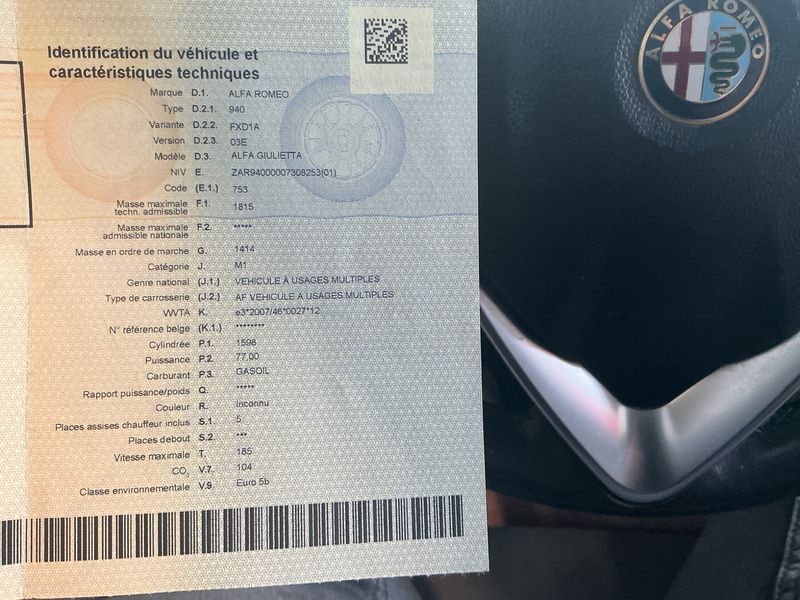 Alfa Romeo Giulietta 1.6 JTDM Turismo — zdjęcie 5