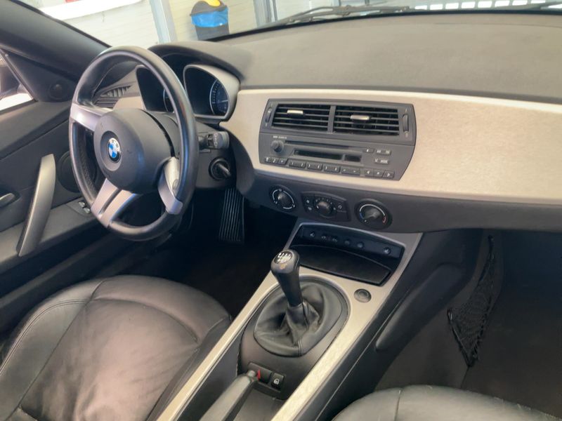 BMW Z4 2.0i — zdjęcie 12