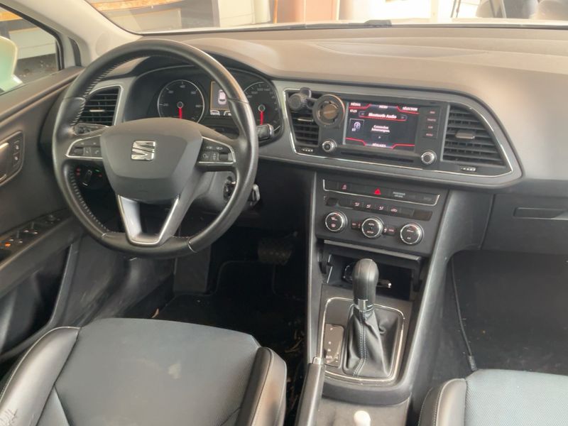 Seat Leon 2.0 TDI I-Tech — zdjęcie 12