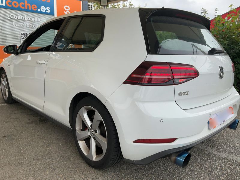 Volkswagen Golf VII 2.0 TSI GTI BlueMotion Tech — zdjęcie 3