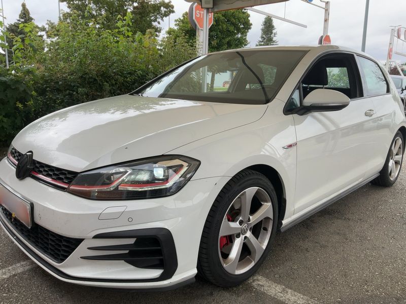 Volkswagen Golf VII 2.0 TSI GTI BlueMotion Tech — zdjęcie 1