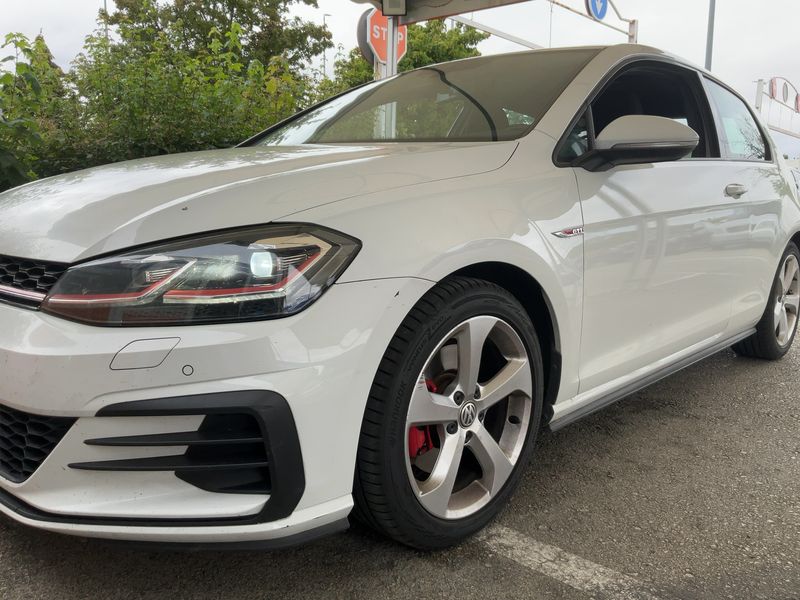 Volkswagen Golf VII 2.0 TSI GTI BlueMotion Tech — zdjęcie 2
