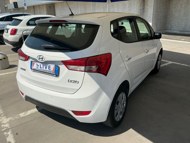 Hyundai ix20 1.4 Classic — zdjęcie 2