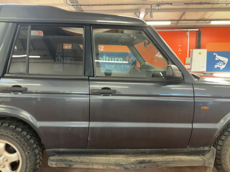 Land Rover Discovery 2.5 Turbodiesel TD5 — zdjęcie 7