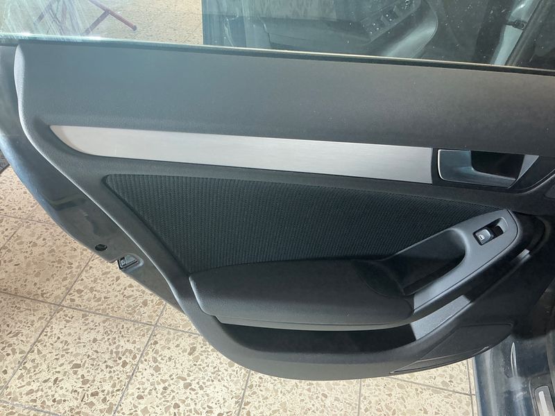 Audi A5 Sportback 2.0 TFSI 2010 – снимка 25