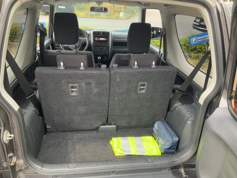 Suzuki Jimny 1.3 Style — zdjęcie 10