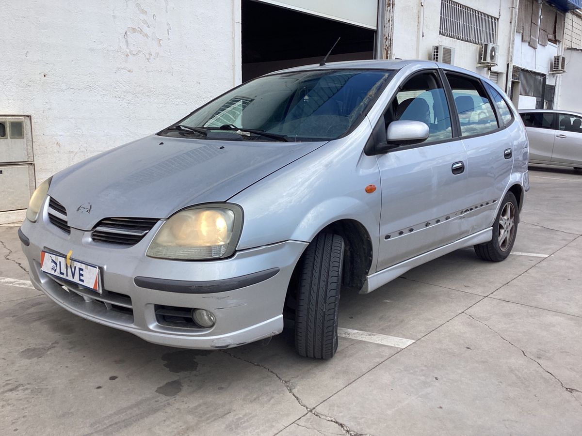 Nissan Almera 2004