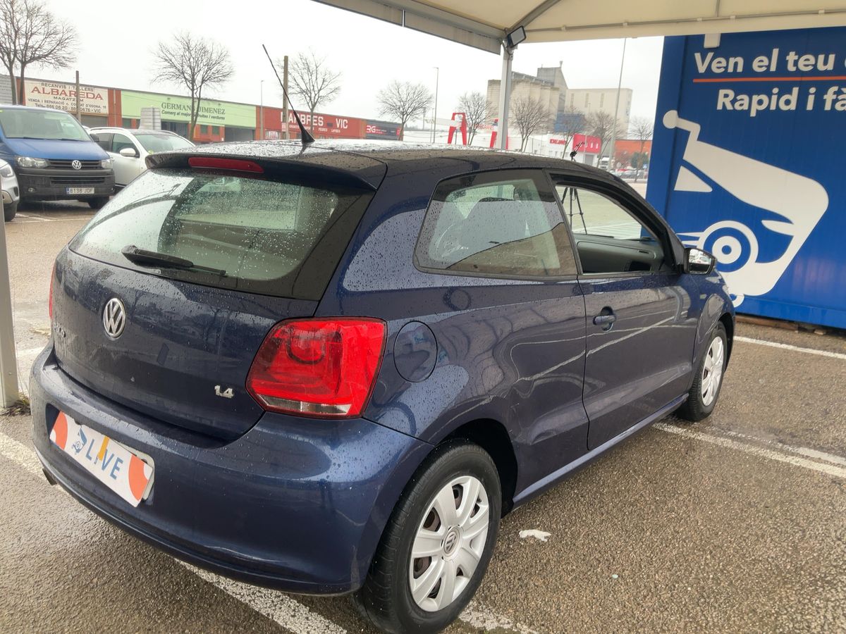 Volkswagen Polo 2010 — photo 9
