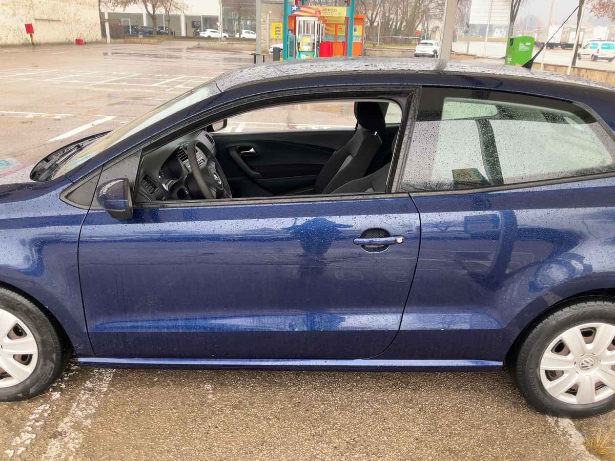 Volkswagen Polo 2010 — photo 5
