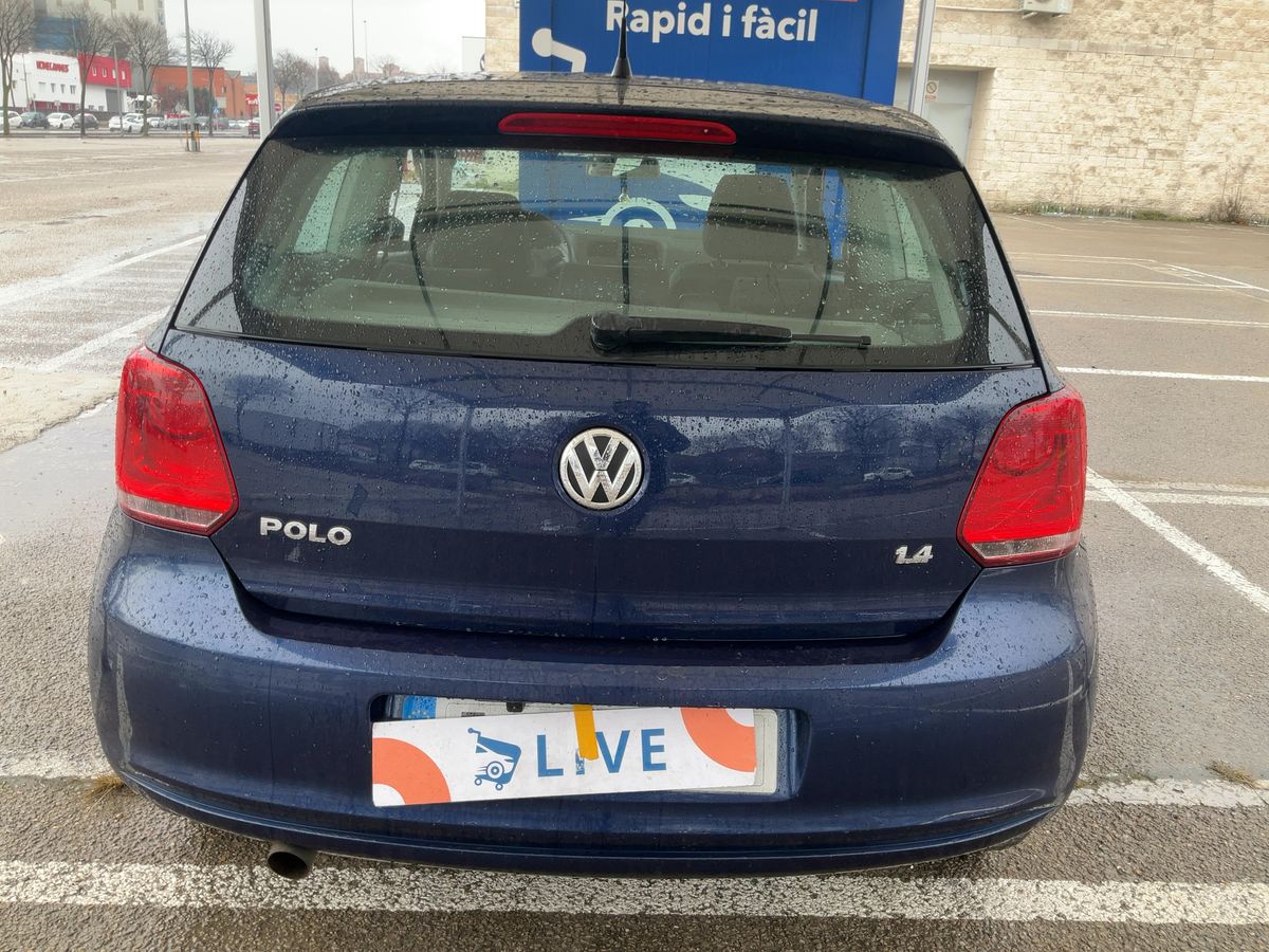 Volkswagen Polo 2010 — photo 8