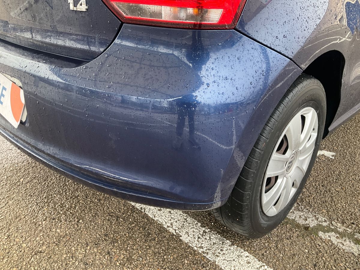 Volkswagen Polo 2010 — photo 33
