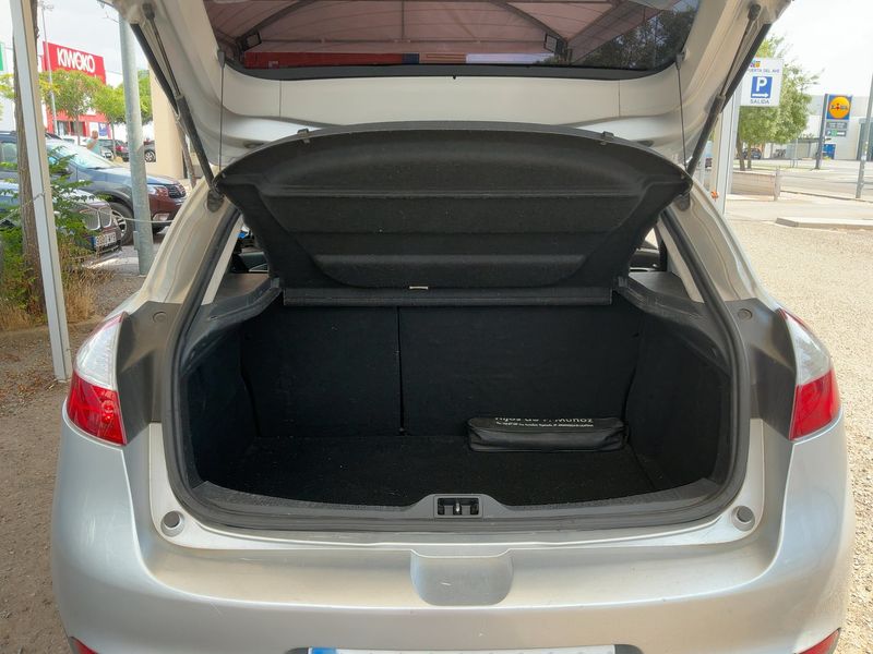 Renault Megane 1.5 dCi Business 2014 – снимка 15