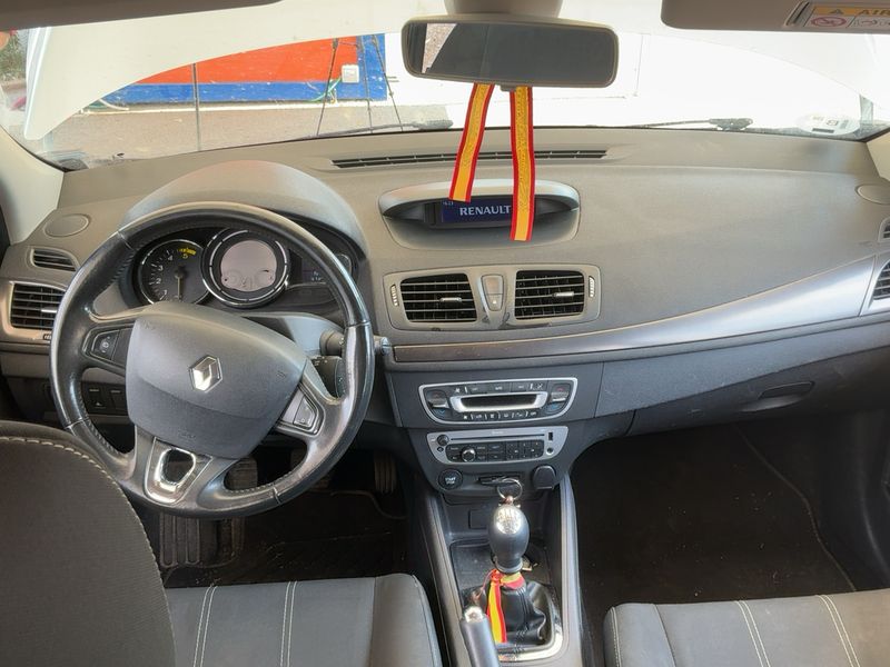 Renault Megane 1.5 dCi Business 2014 – снимка 17