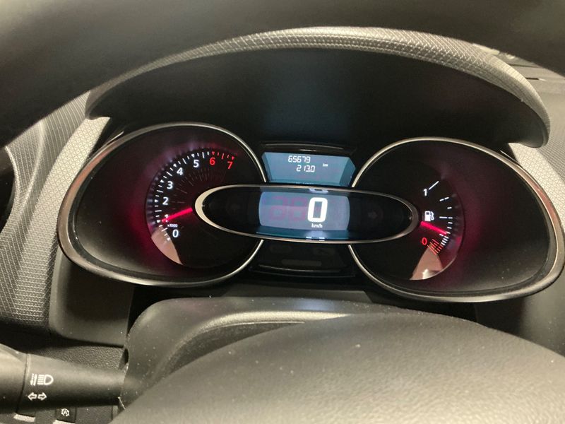 Renault Clio 0.9 TCe Génération — zdjęcie 13