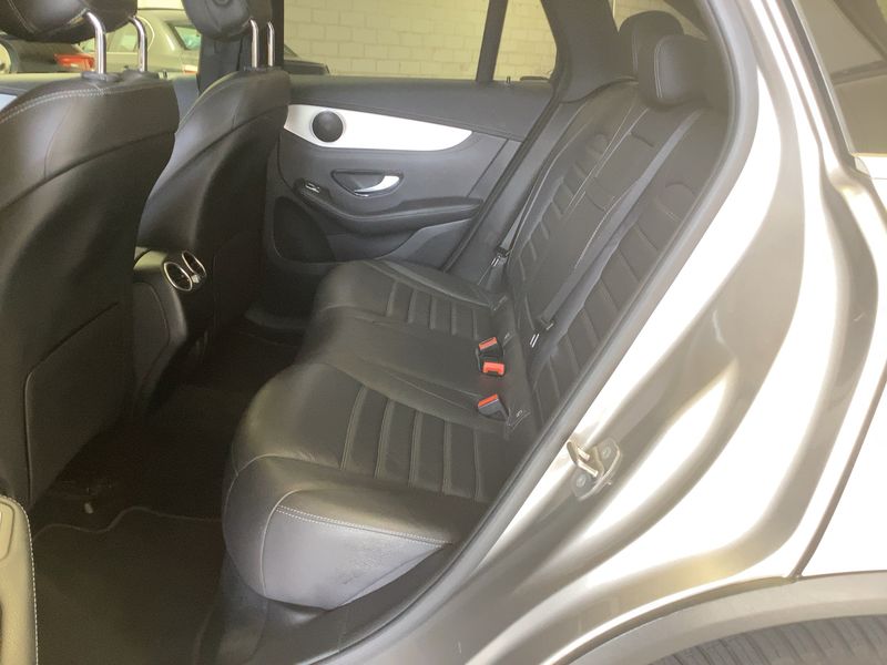 Mercedes-Benz GLC-Klasse GLC 200 d AMG Line — zdjęcie 14