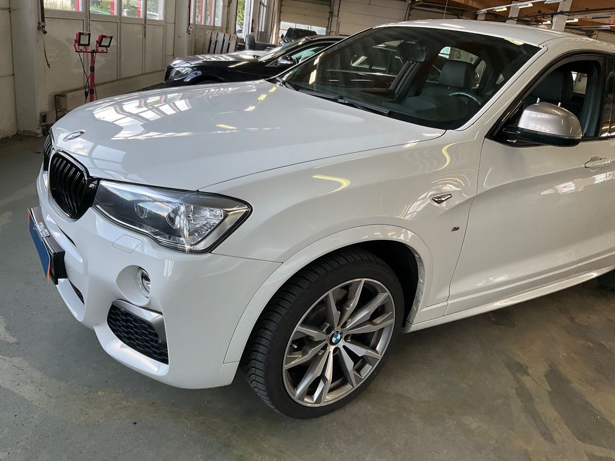 BMW X4 M40i