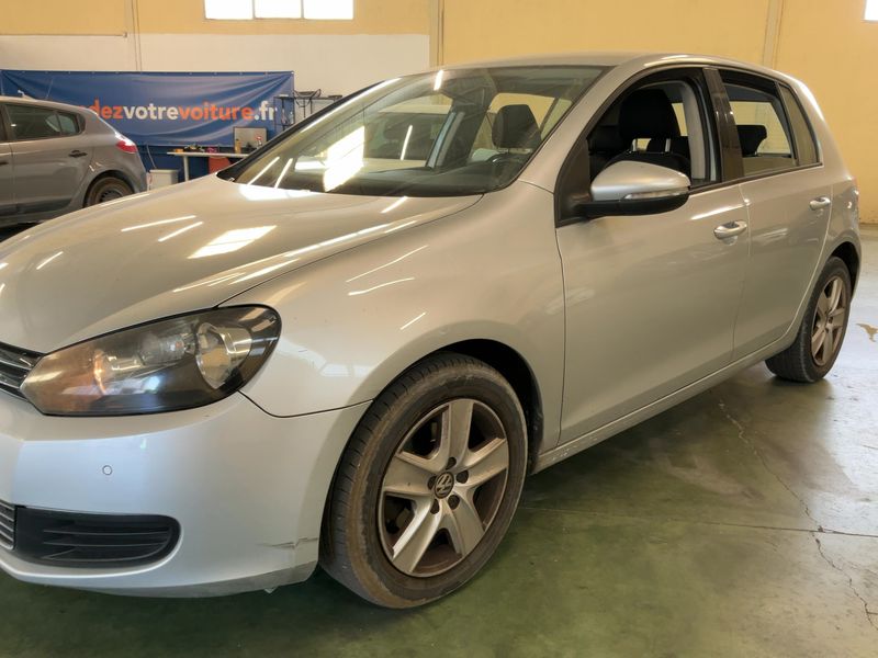 Volkswagen Golf VI 1.6 TDI Comfortline BlueMotion Tech — zdjęcie 2