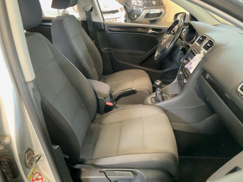 Volkswagen Golf VI 1.6 TDI Comfortline BlueMotion Tech — zdjęcie 11