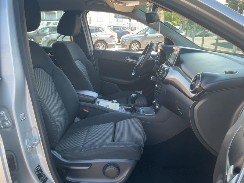 Mercedes-Benz B-Klasse B 180 CDI — zdjęcie 11