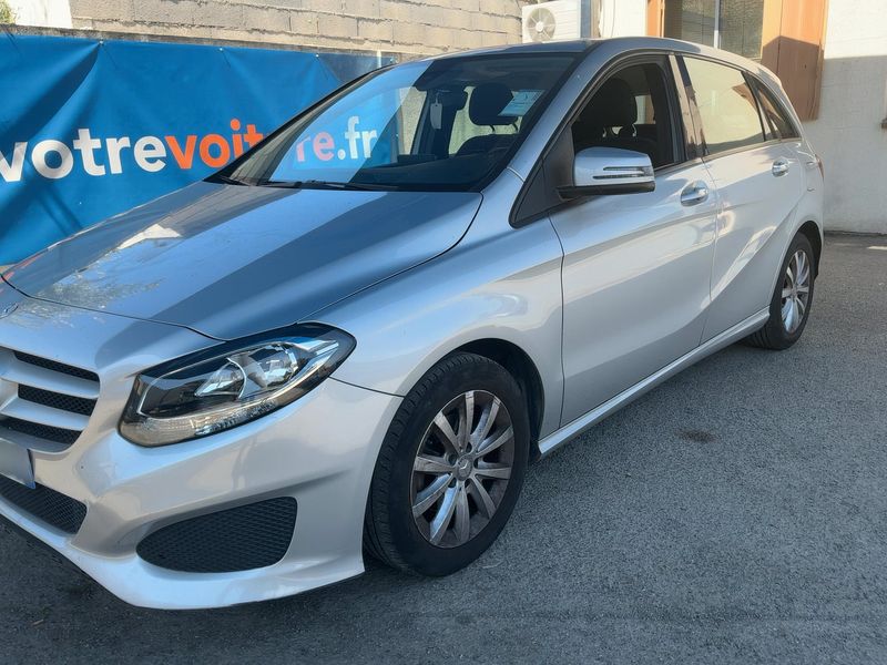 Mercedes-Benz B-Klasse B 180 CDI — zdjęcie 2